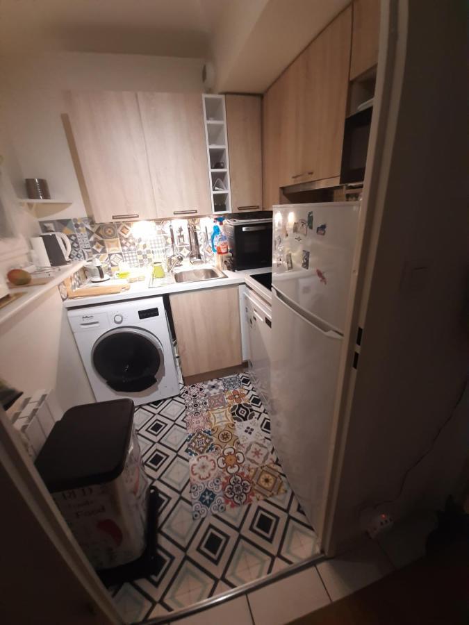 Chambre Chez L'Habitant Face A La Gare De Bordeaux Exteriör bild